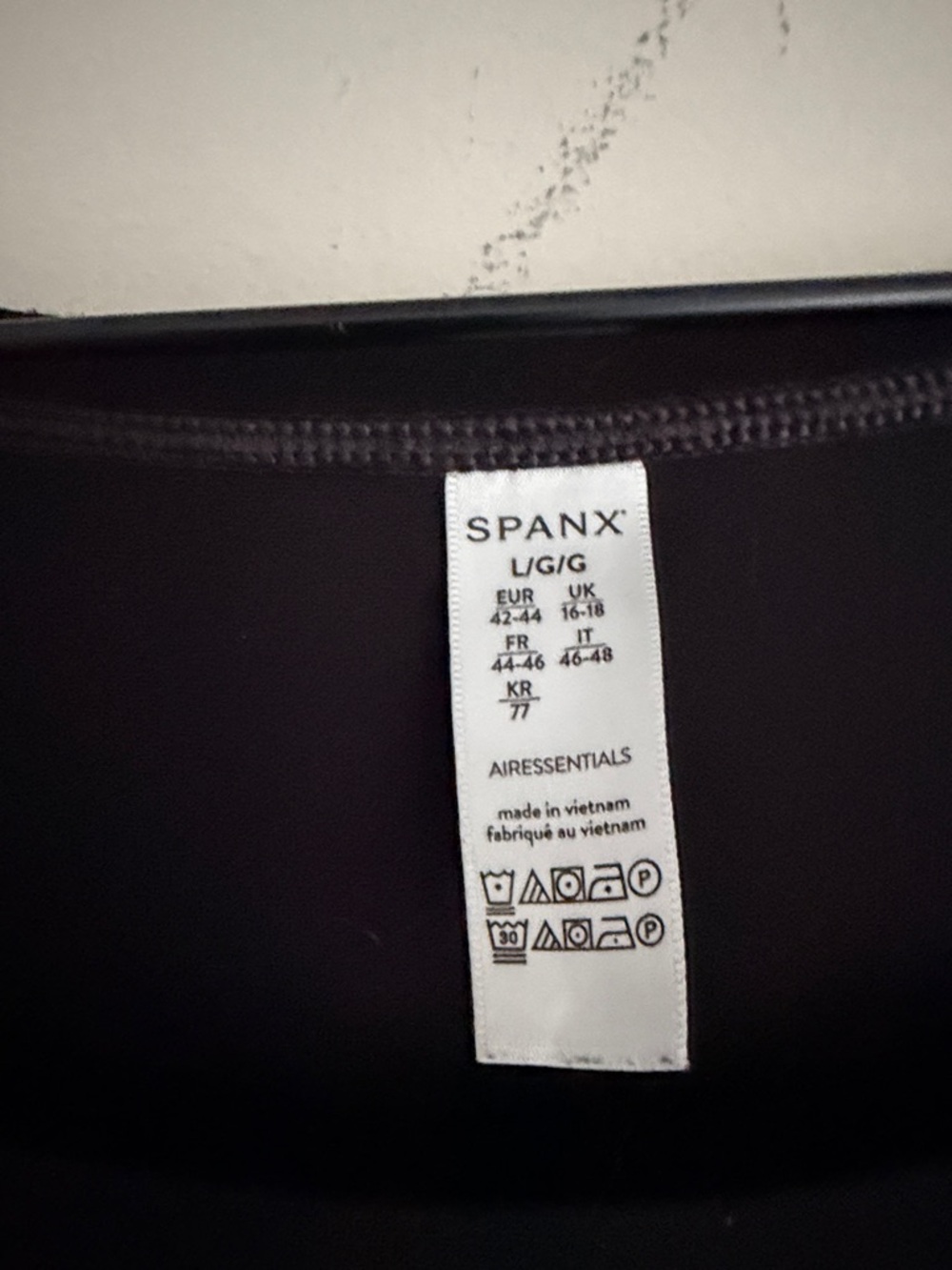Spanx Black Long Sleeve Jumpsuit wide leg soft L - Picture 4 of 6